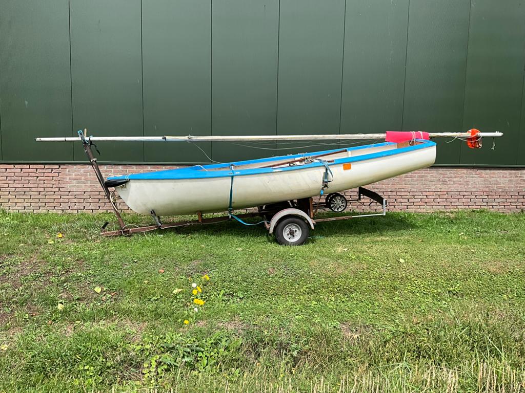 Zeilboot FJ op trailer, Ophalen, Gebruikt