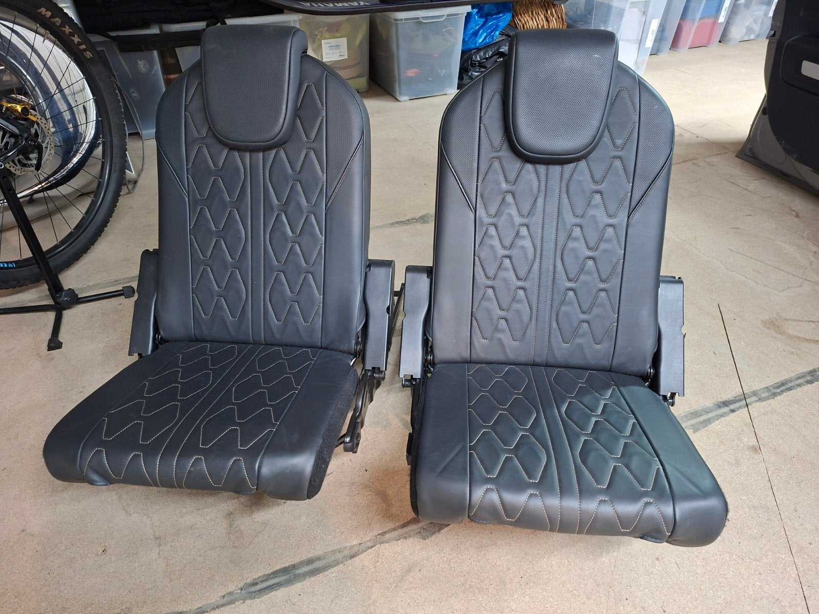 3e rij stoelen voor de Peugeot 5008, Ophalen, Peugeot