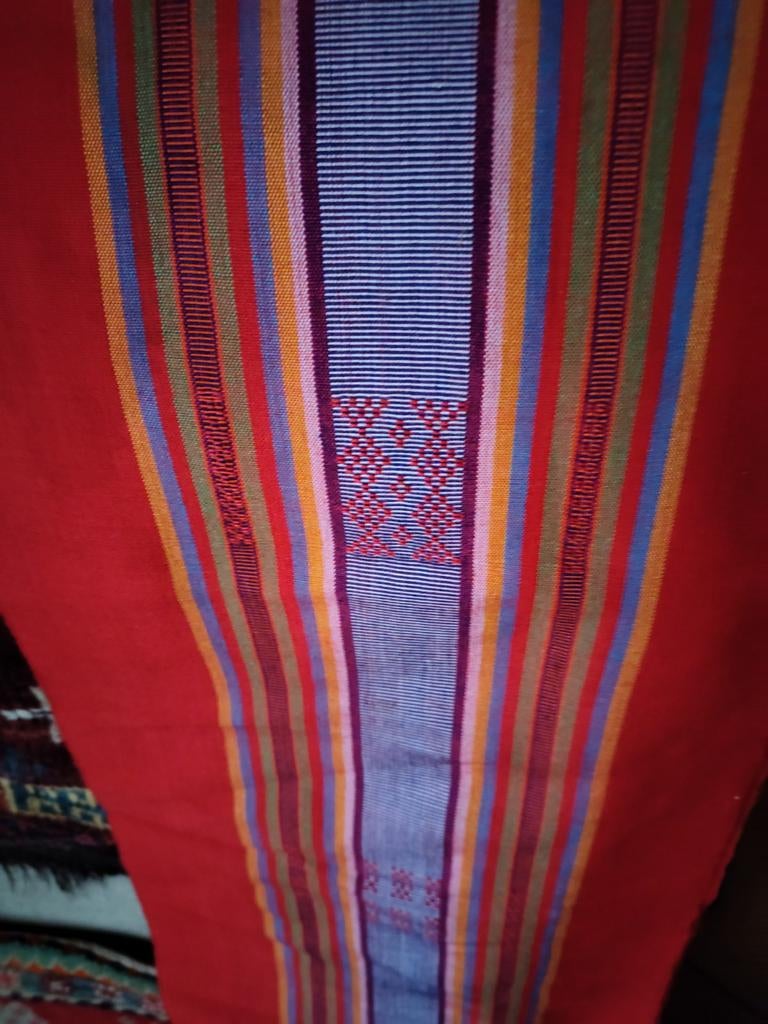 Ikat, lang, aan wand, tafel, sjaal, Antiek en Kunst, Ophalen of Verzenden