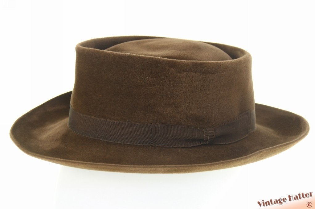 Druppelvormige gambler hoed Furtex bruin zacht fluweel 56, Hoed, Ophalen of Verzenden, Furtex, 57 cm (M, 7⅛ inch) of minder