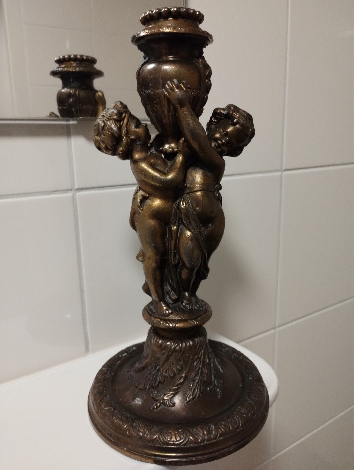 Antiek bronze gilded Louis de VXI stijl putti kaarsenhouder, Ophalen of Verzenden