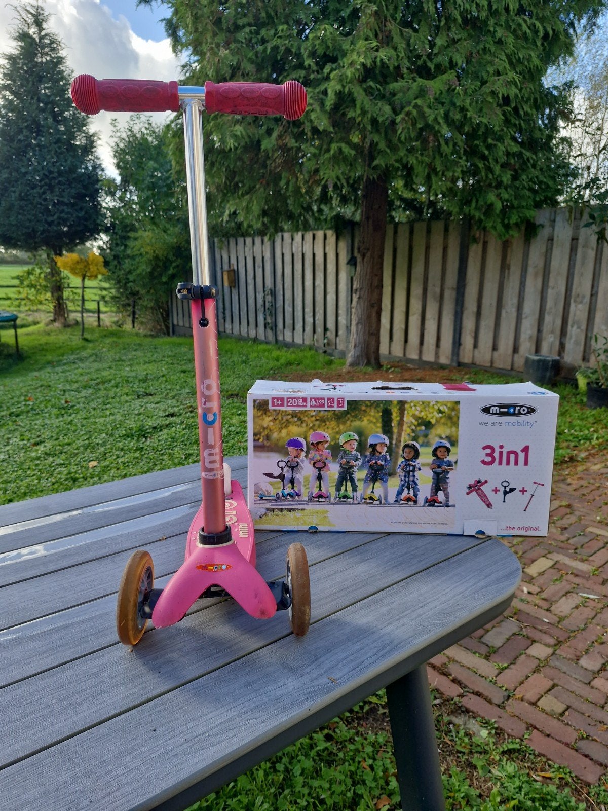 Roze mini micro deluxe step met zitje en duwstang, Fietsen en Brommers, Ophalen, Gebruikt, Gewone step, Mini Micro