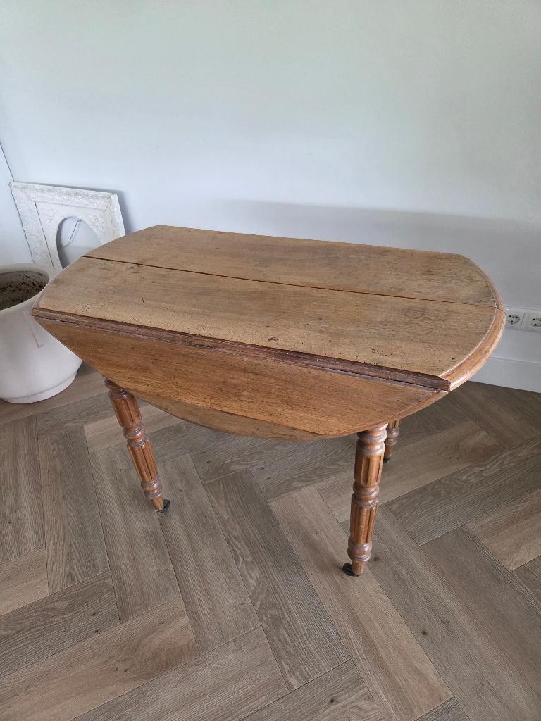Franse Hangoor tafel (Brocante), Antiek en Kunst, Ophalen