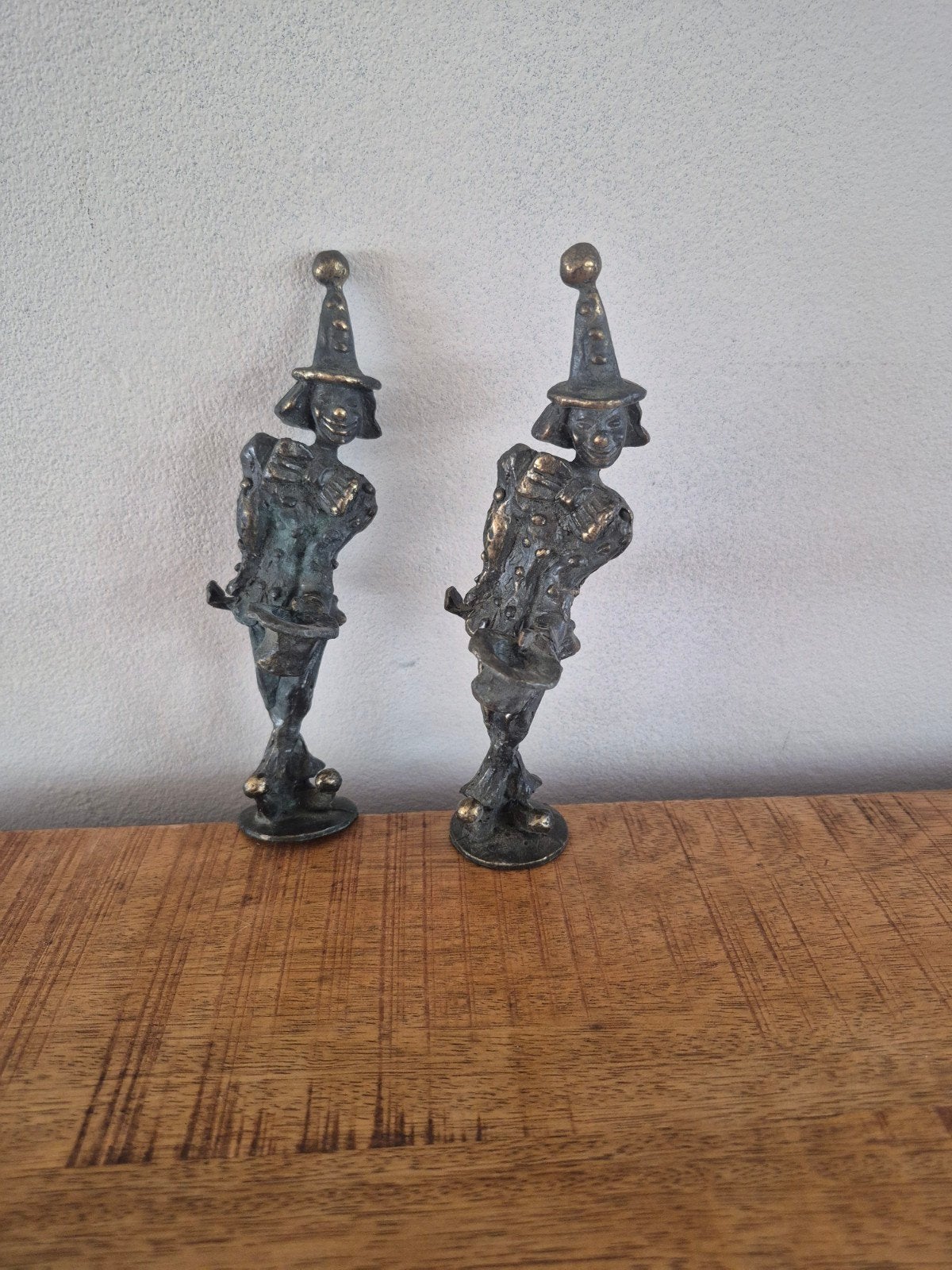 Twee bronzen beelden van een clown, Ophalen, Overige onderwerpen, Minder dan 20 cm, Beeld