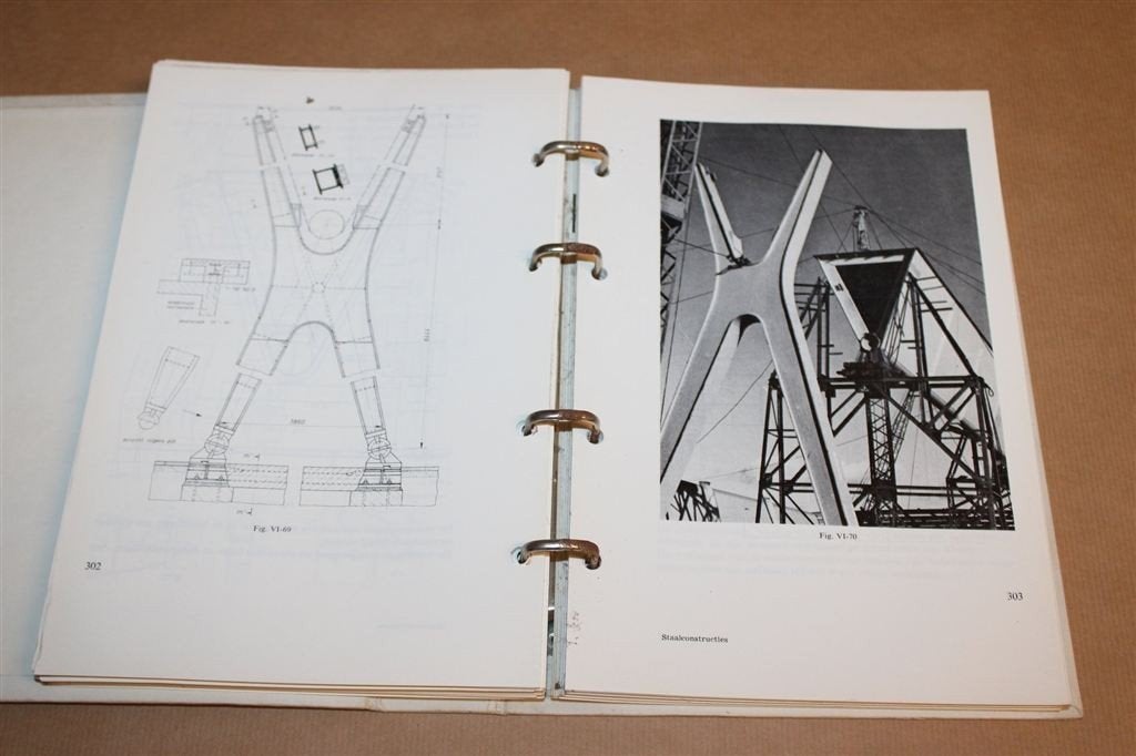 Staalconstructies — Leerboek voor HTS en Zelfstudie 1970, Boeken, Ophalen of Verzenden, Alpha, Gelezen, HBO