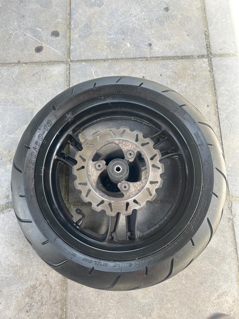 Voorwiel met band voor Malaguti Phantom F12R, Ophalen of Verzenden, Zo goed als nieuw, Overige typen, Overige merken