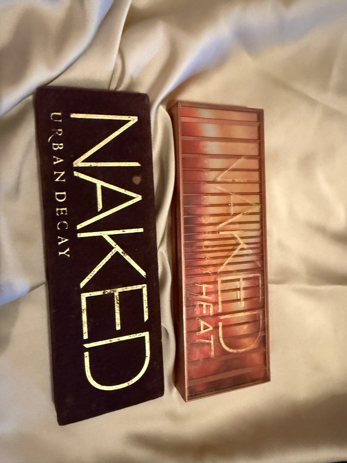 Urban Decay Naked & Naked Heat Oogschaduw Paletten, Gebruikt, Ophalen of Verzenden, Make-up, Overige kleuren