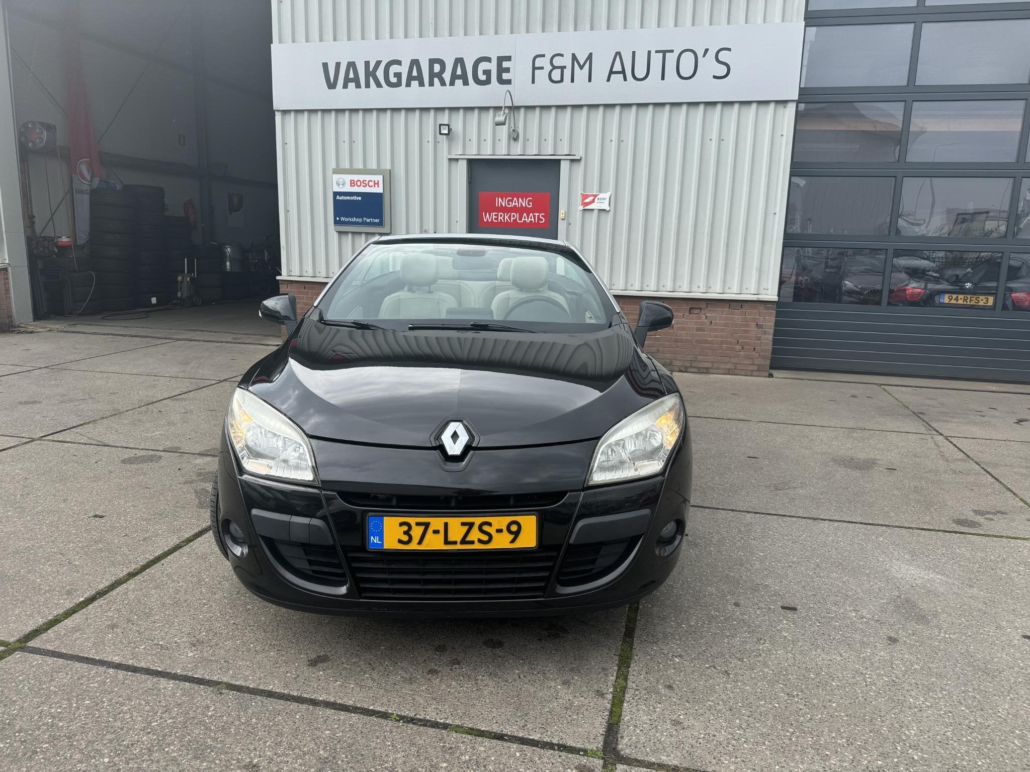 Renault Mégane Coupé-Cabriolet 1.4 TCE Dynamique, Auto's, Renault, Voorwielaandrijving, Euro 5, Gebruikt, 750 kg