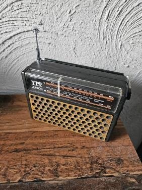 Vintage ITT Junior Radio - Draagbare Transistorradio, Ophalen of Verzenden, Gebruikt, Transistorradio