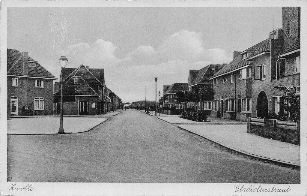 Zwolle - Gladiolenstraat (gel. 1943), Ophalen of Verzenden, 1940 tot 1960, Gelopen, Overijssel