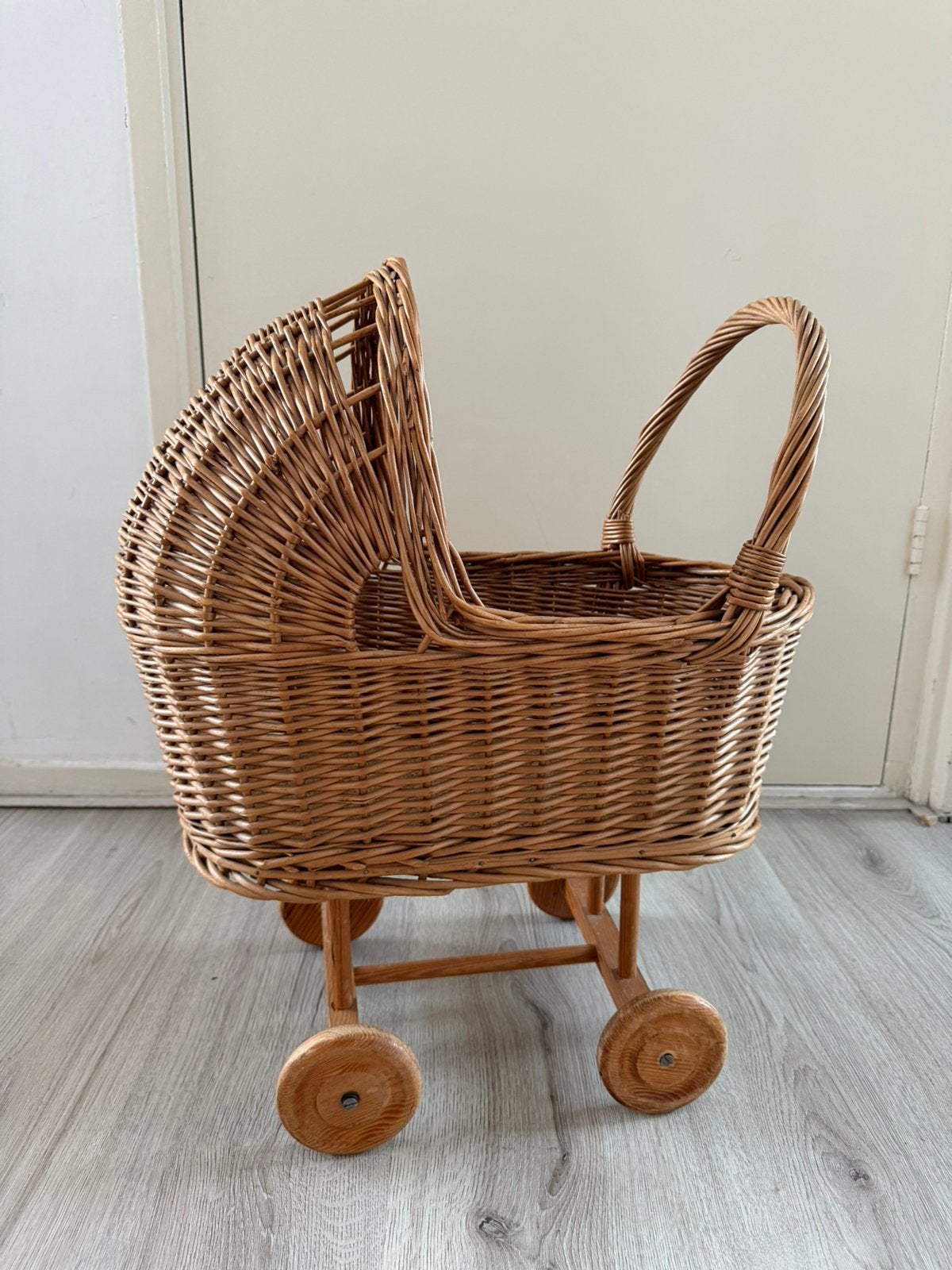 Rotan kinderwagen, Ophalen of Verzenden, Zo goed als nieuw, Babypop