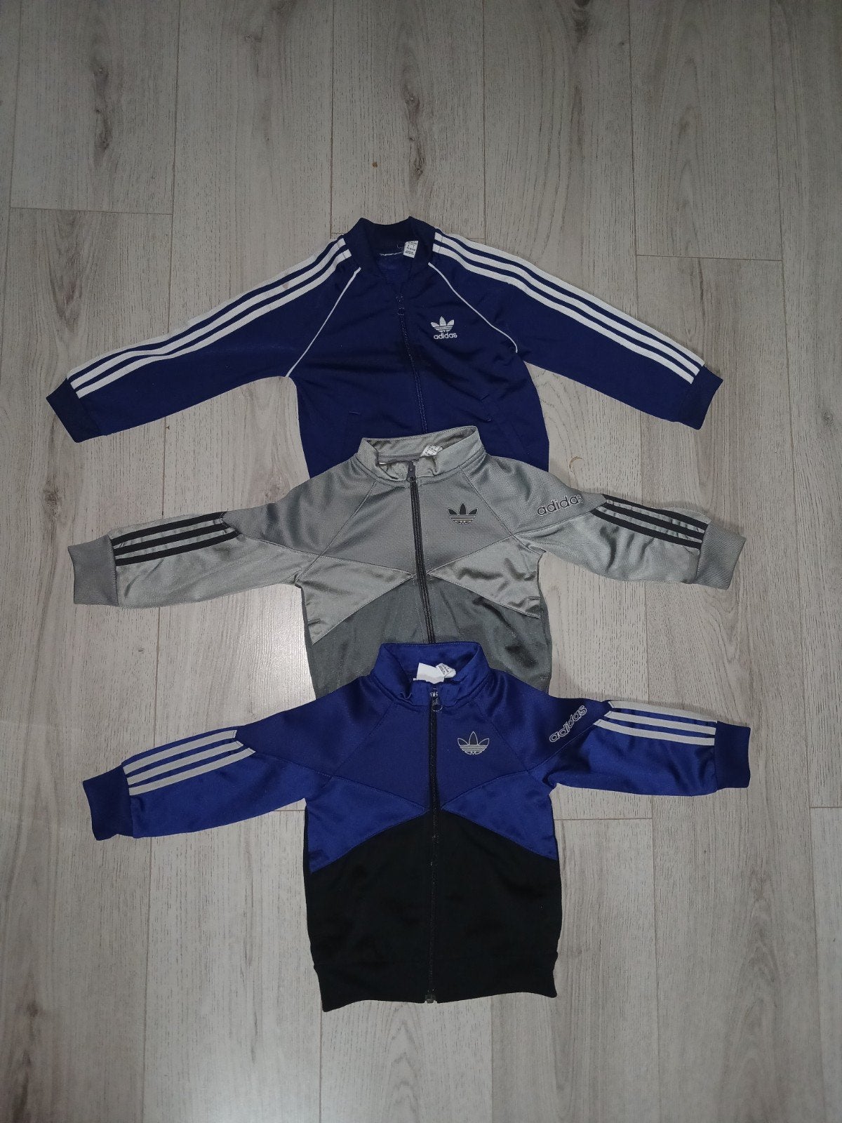 Adidas trainingsjacks vesten maat 92 - 3 stuks, Adidas, Jongen of Meisje, Trui of Vest, Ophalen of Verzenden