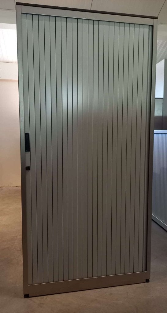 Smalle roldeur- archiefkast., Ophalen, Gebruikt, -, -