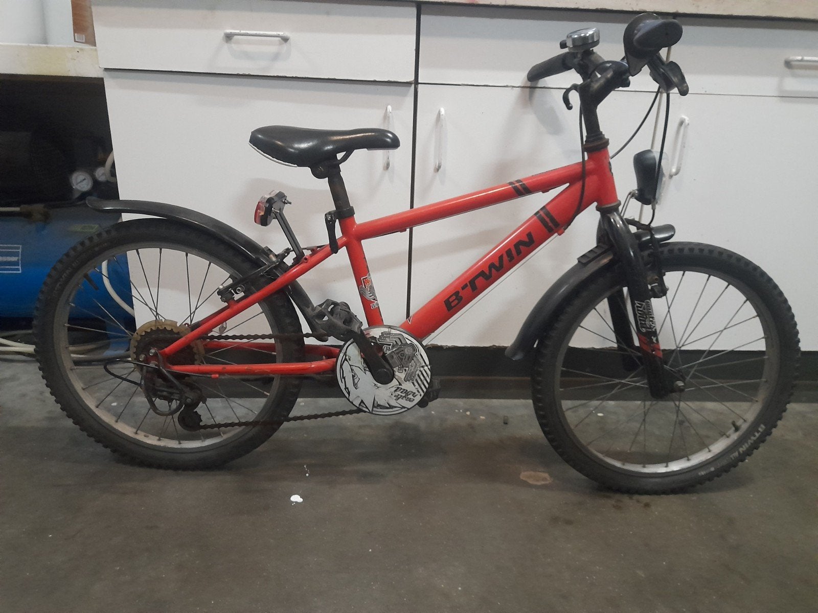 B'twin 20 inch jongensfiets ATB / MTB met versnellingen, Ophalen, Gebruikt, Velgrem, Versnellingen