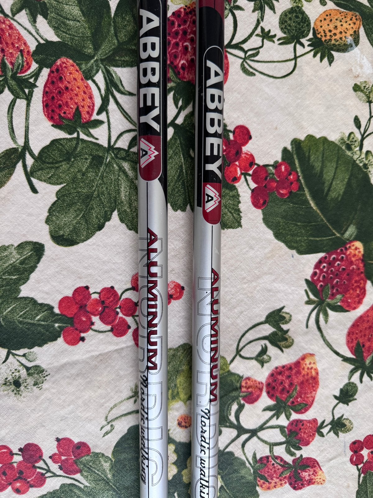 ABBEY nordic walking sticks  140 cm, Ophalen of Verzenden, Zo goed als nieuw