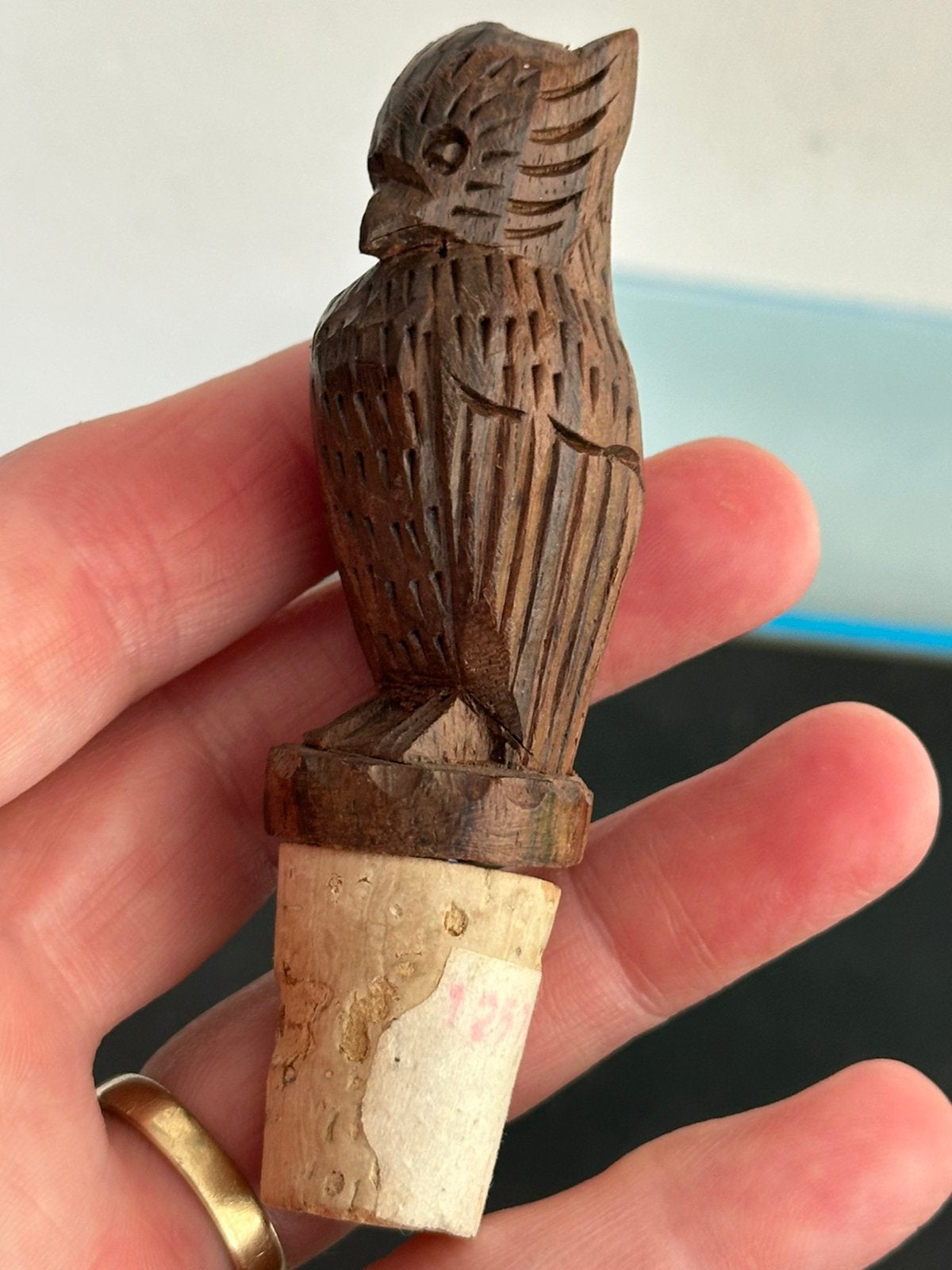 Aziatisch houtsnijwerk Beeldje Uil Flessenkurk 8.5 cm, Ophalen of Verzenden