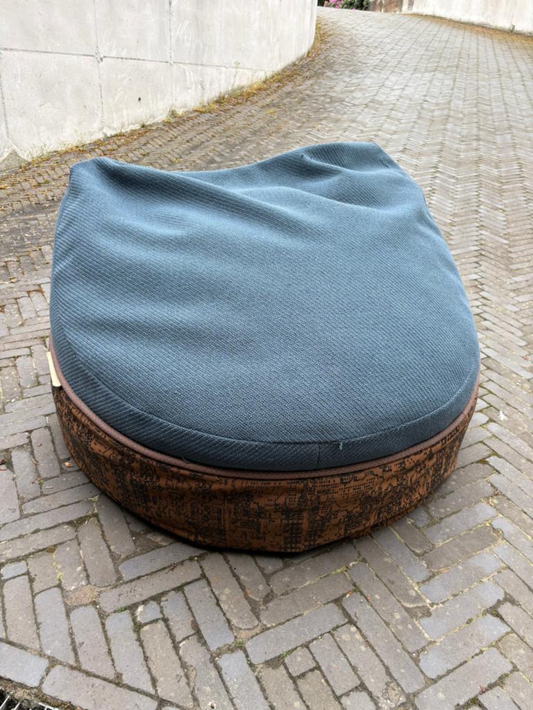 Grote zitzak van Studio Must, Ophalen, Gebruikt, Blauw, Zitzak