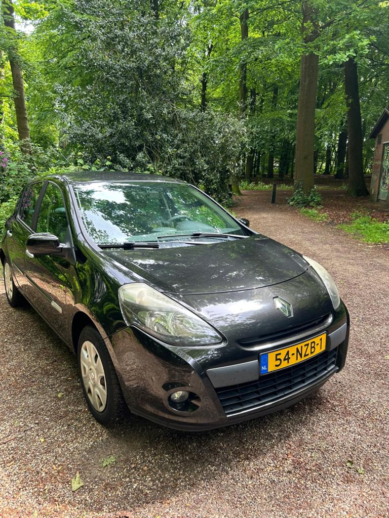 Renault Clio 1.2 TCE 5-DRS 2011 Zwart, Auto's, Renault, Particulier, Clio, Benzine, B, Hatchback, Handgeschakeld, Origineel Nederlands