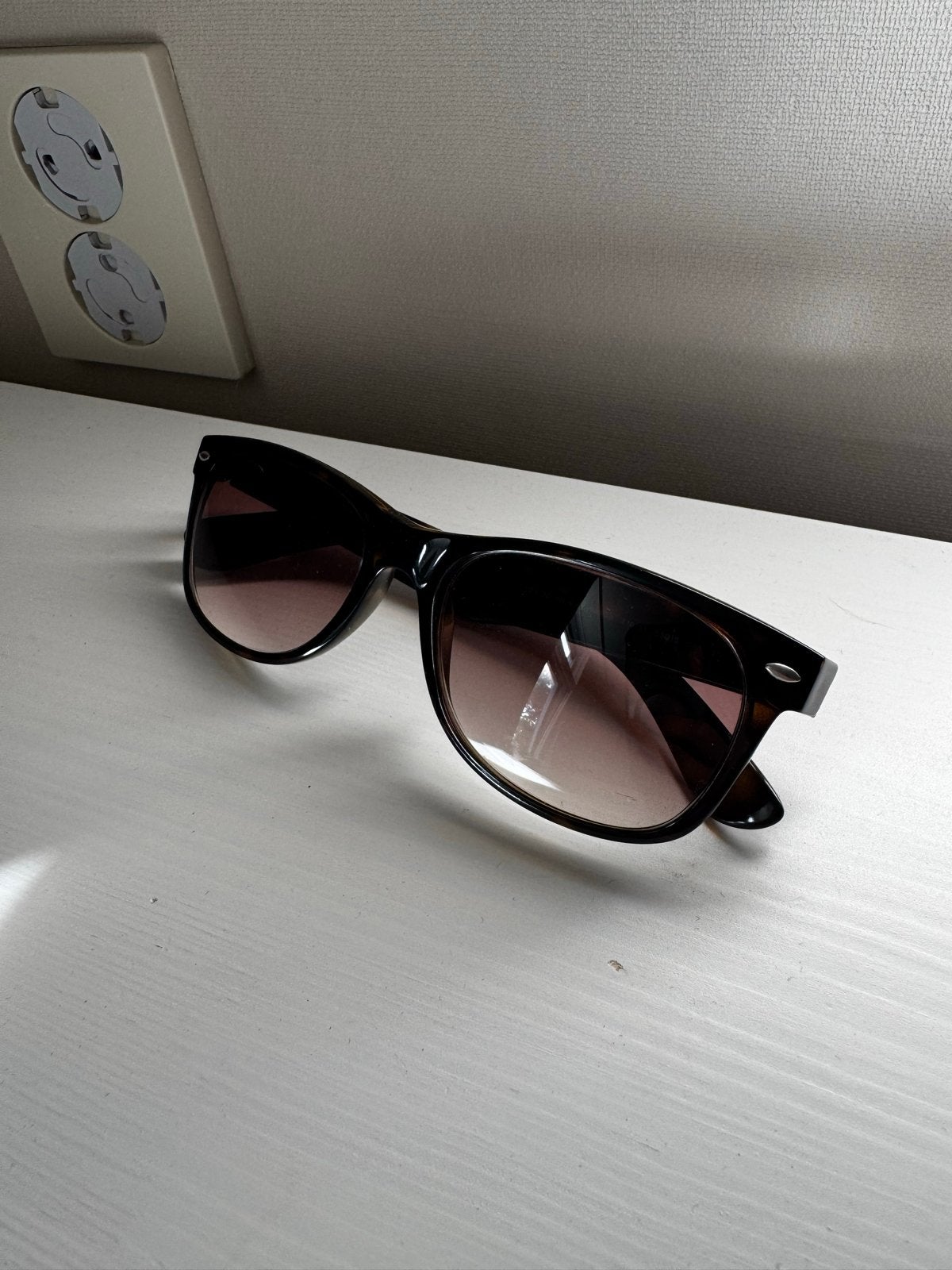 Ray-Ban New Wayfarer Zonnebril op sterkte, Gebruikt, Zonnebril op sterkte, Bruin, Ophalen of Verzenden