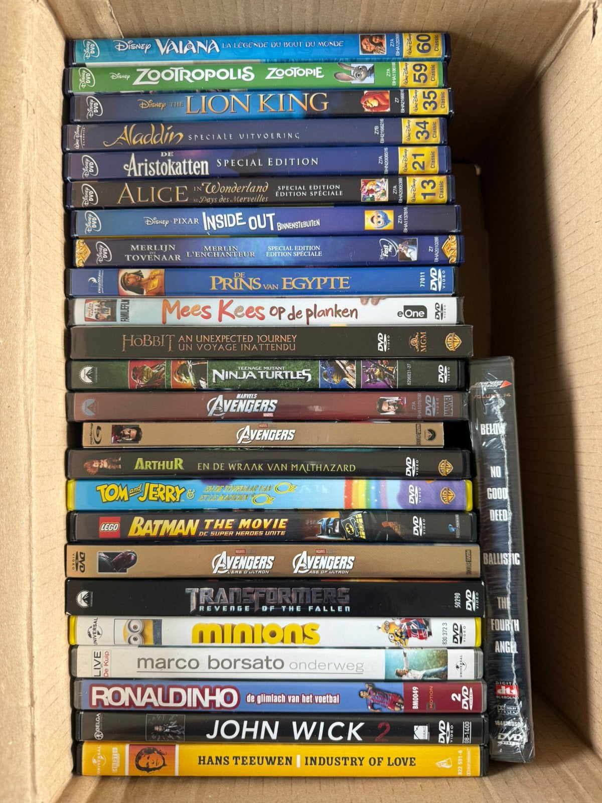 25 DVD’s. Van Disney tot Avengers en meer., Alle leeftijden, Ophalen of Verzenden, Zo goed als nieuw, Amerikaans