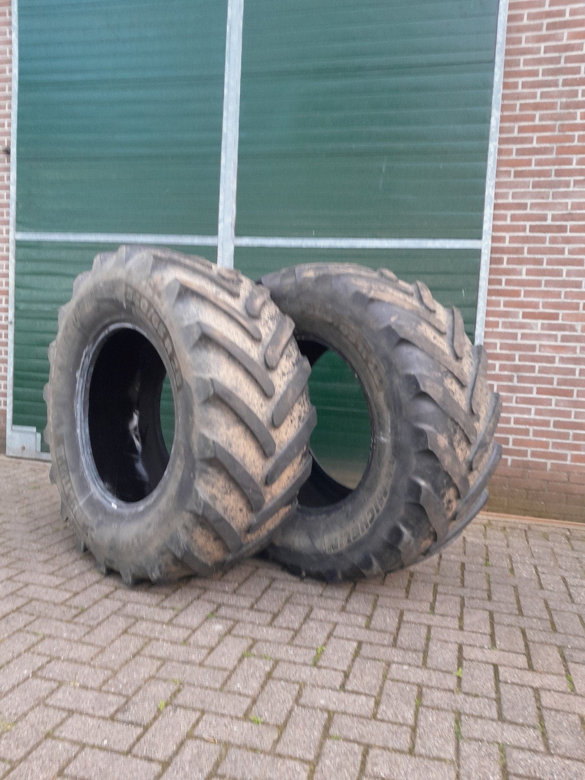 Michelin multibib 540/65r28 banden, Ophalen of Verzenden