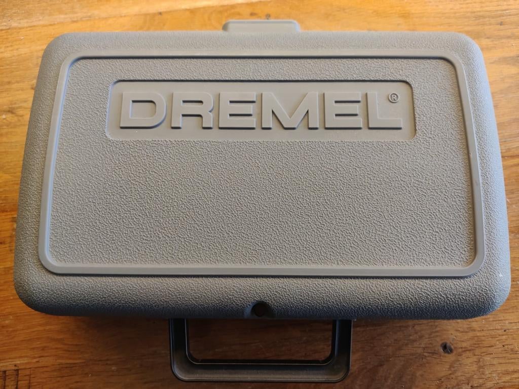 Dremel machine met toebehoren, Doe-het-zelf en Verbouw, Gereedschap | Boormachines, Ophalen of Verzenden