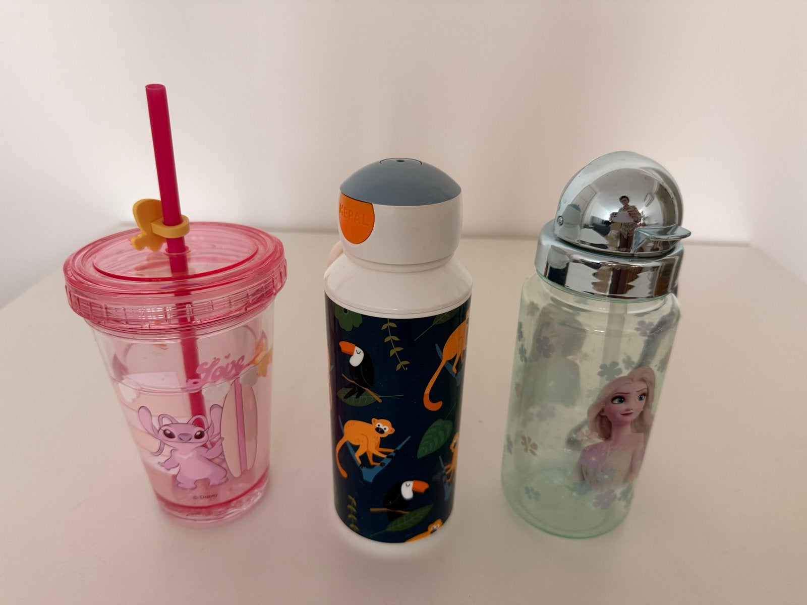 Angel, Elsa & Mepal drinkbeker /drinkfles, Ophalen of Verzenden, Zo goed als nieuw, Overige typen