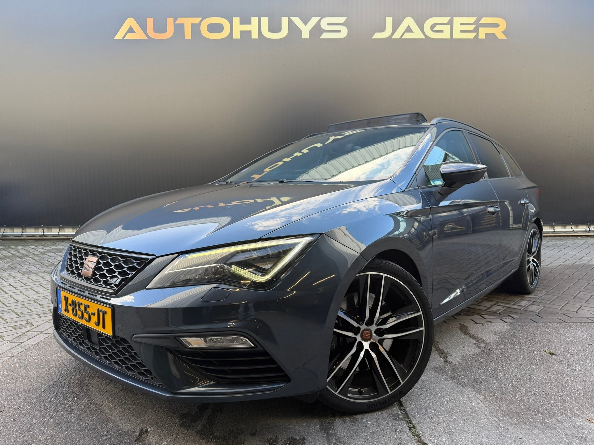 Seat Leon ST 2.0 TSI 4DRIVE CUPRA Ultimate Edition Pano Virt, Auto's, Automaat, Dealer onderhouden, Gebruikt, 4 cilinders