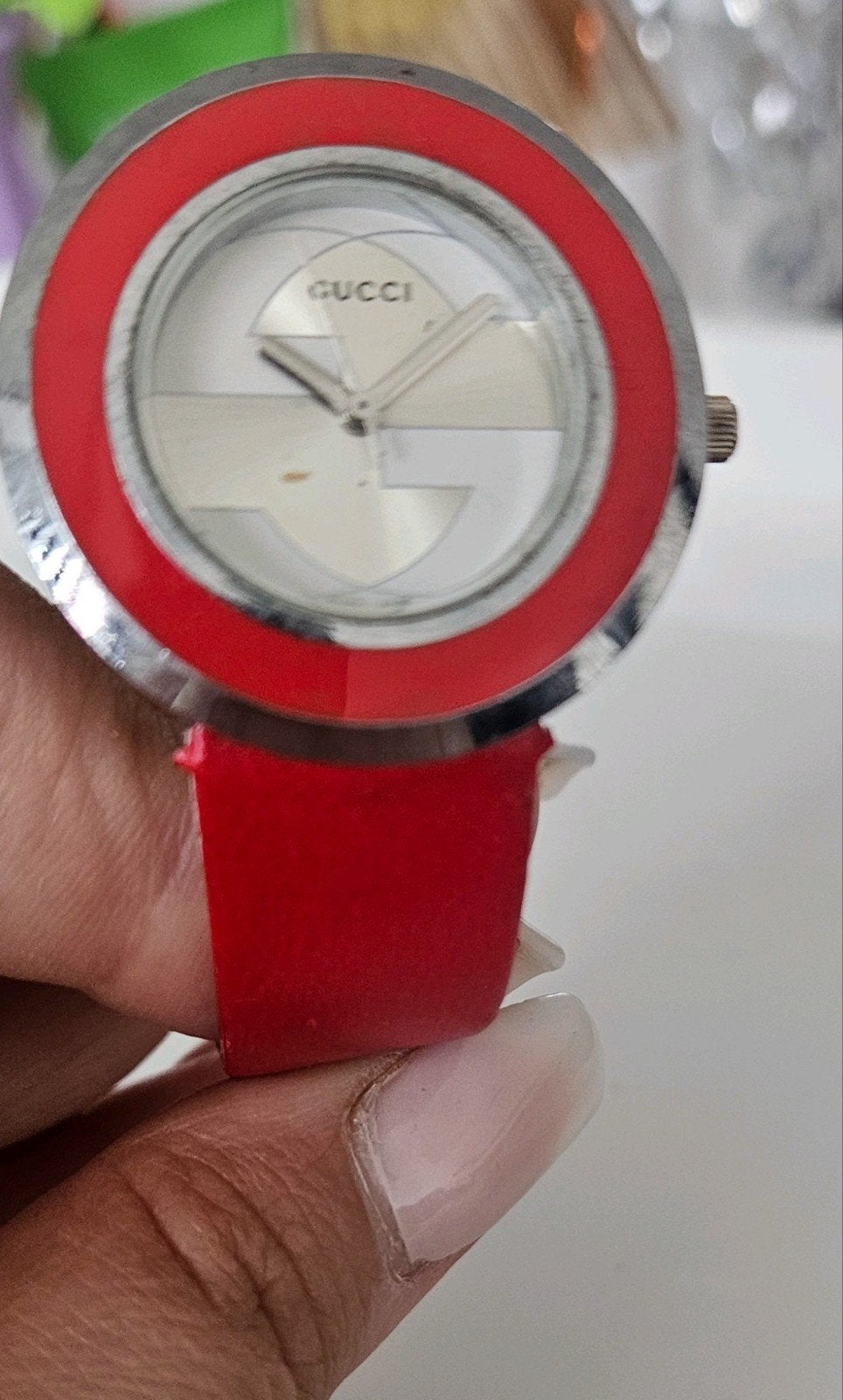 Gucci rood horloge, Sieraden, Tassen en Uiterlijk, Ophalen of Verzenden, Zo goed als nieuw, Polshorloge
