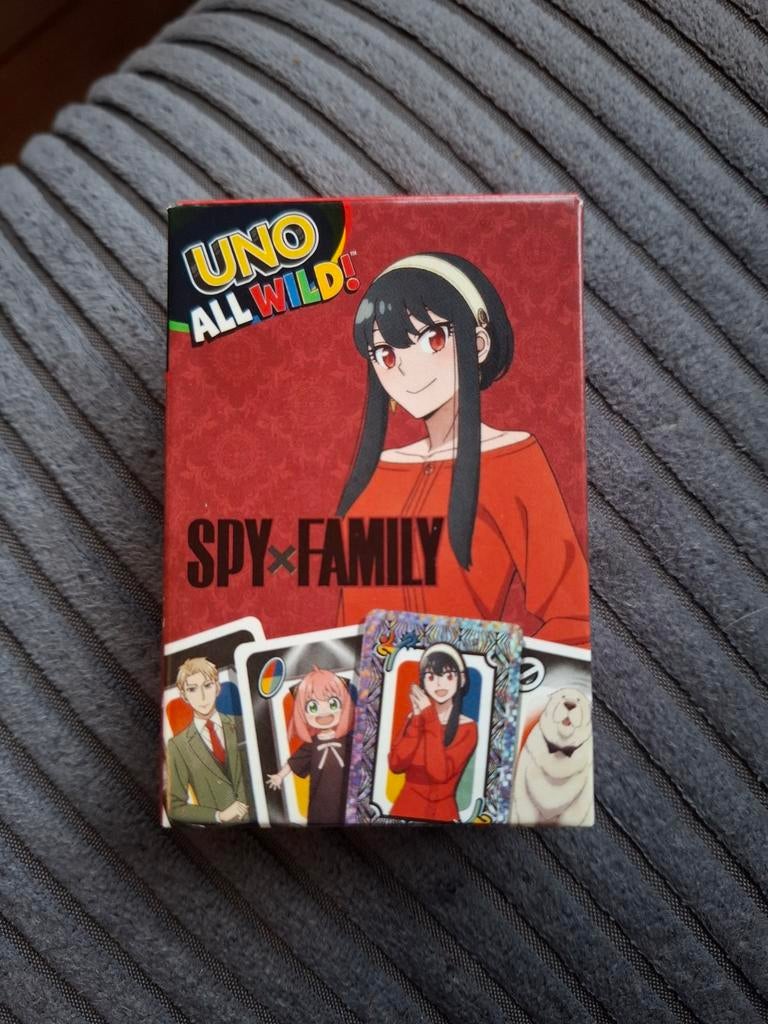 UNO All Wild! Spy x Family Editie Kaartspel, Vijf spelers of meer, Ophalen of Verzenden, Zo goed als nieuw, Mattel