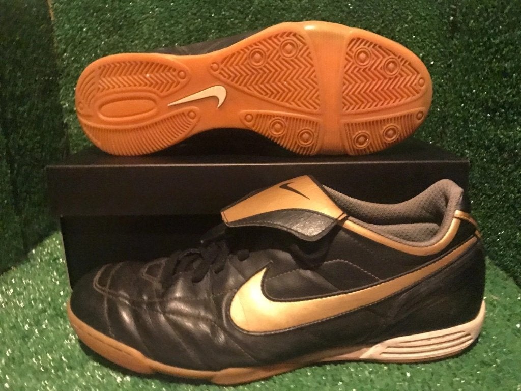 bn nike tiempo total 90 sg football boots 9 8 42,5 match iss, Gebruikt, Maat XS of kleiner, Schoenen, Ophalen of Verzenden