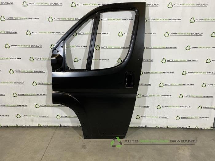 Portier 4Deurs links-voor van een Fiat Ducato, Auto-onderdelen, Gebruikt, -, Deur, -