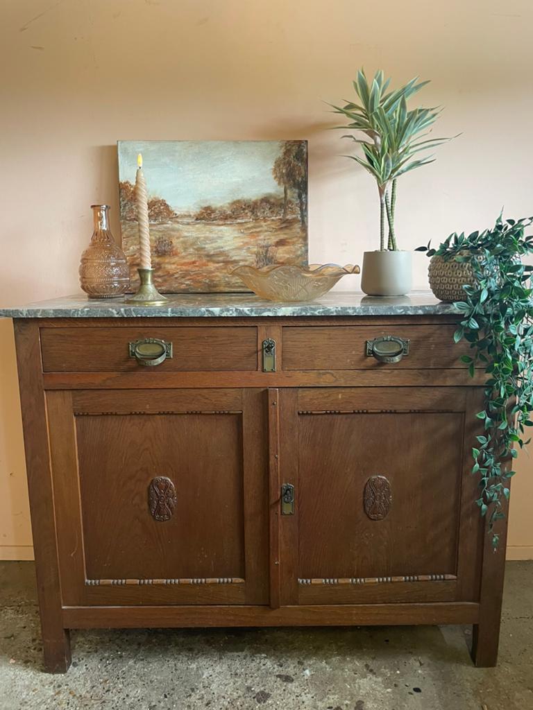Vintage houten dressoir met grijs marmeren blad, Ophalen, Gebruikt