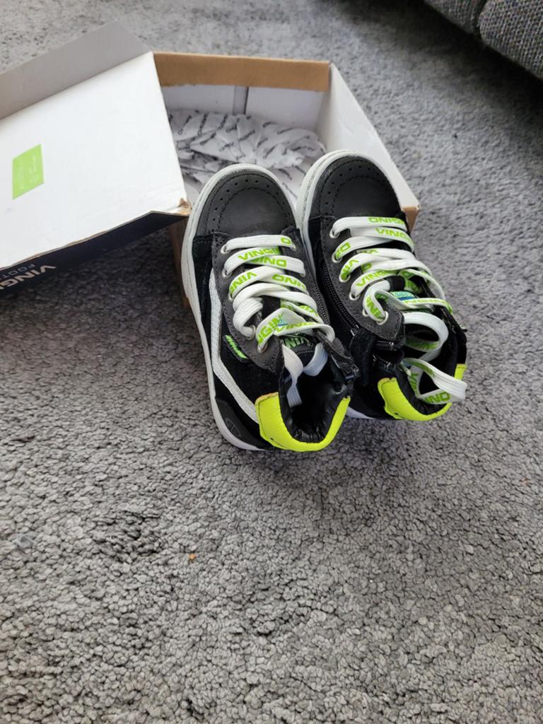 Nieuw Vingino sneakers maat 24, Ophalen, Nieuw