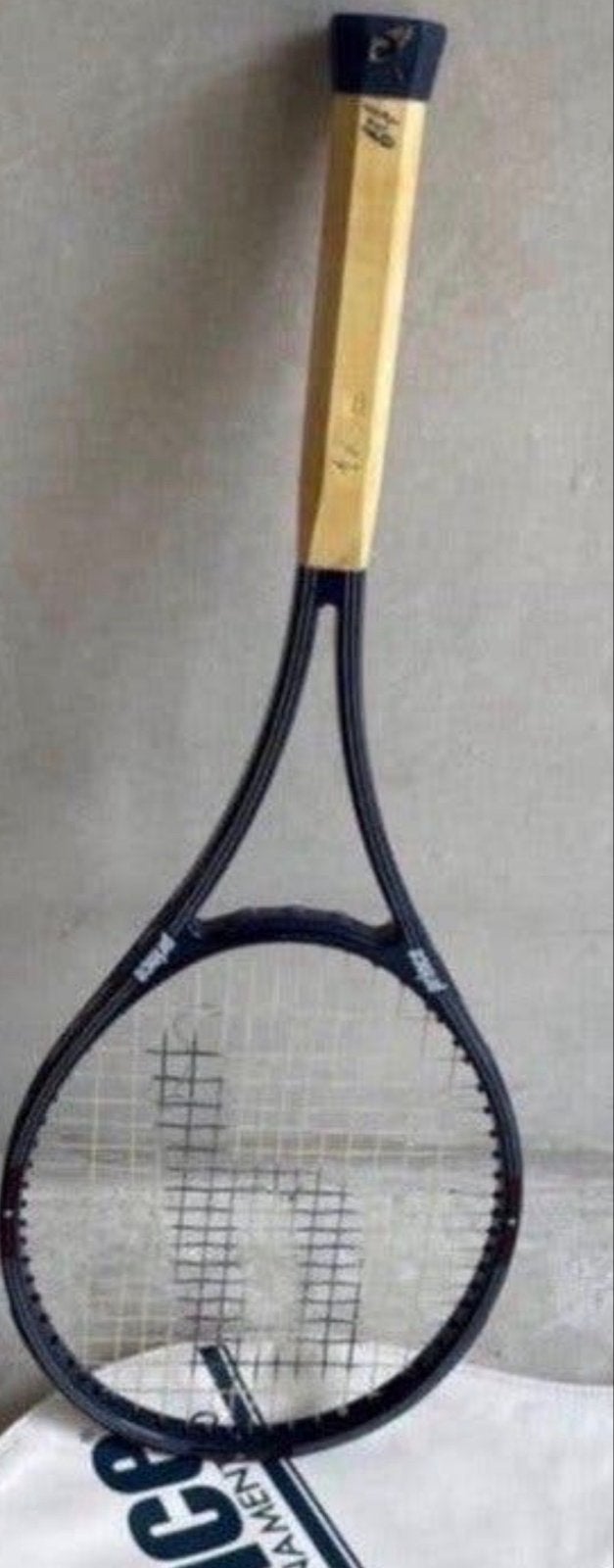 Vintage Prince Tournament 90 tennisracket met tas en ballen, Sport en Fitness, Tennis, Gebruikt, Racket, Prince, Ophalen of Verzenden