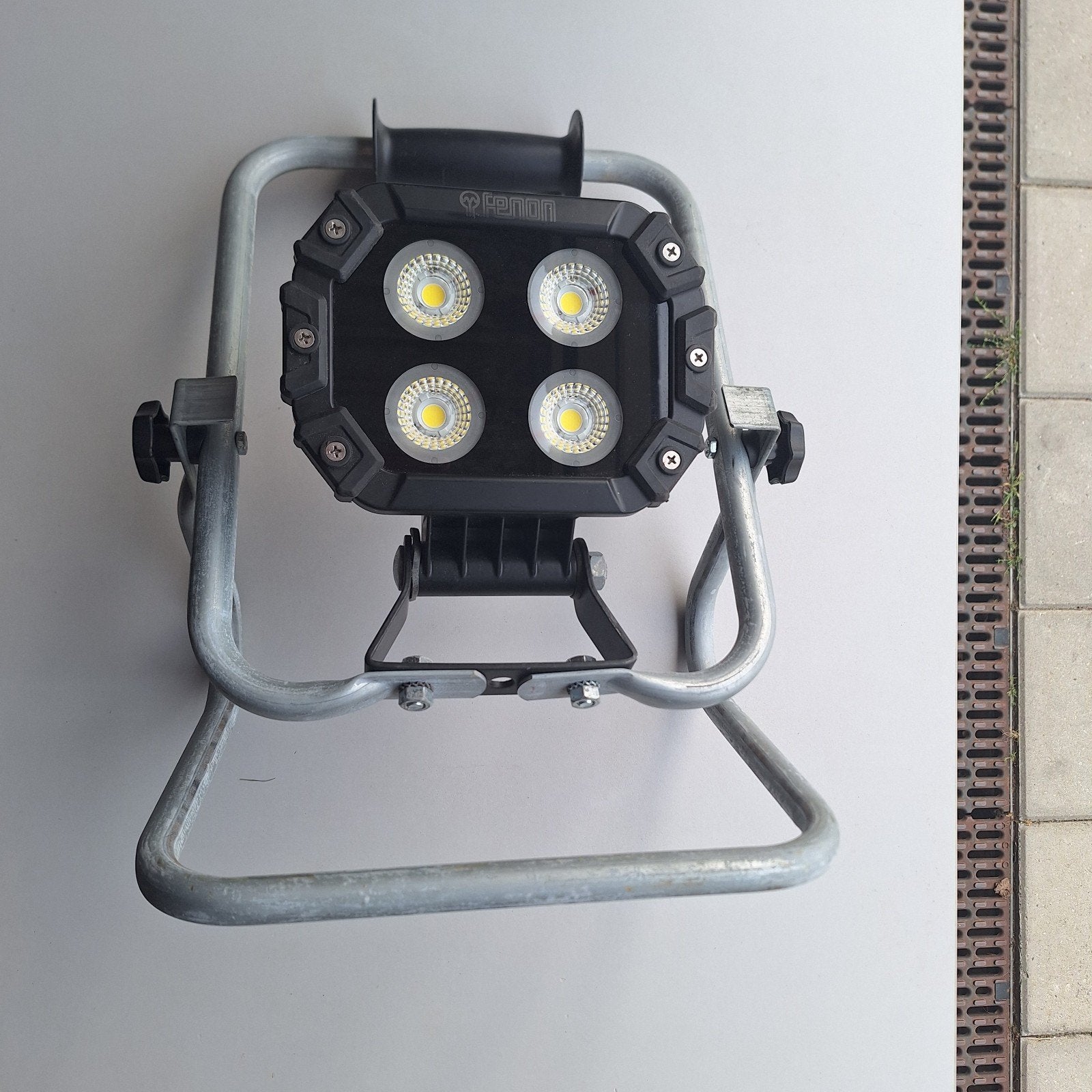te koop Fenon LED bouwlamp 40W, Minder dan 50 watt, Met statief, Ophalen of Verzenden, Zo goed als nieuw