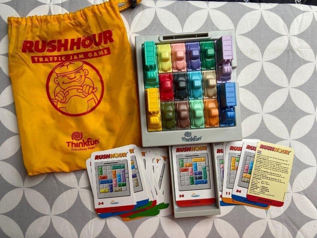 Rush Hour Traffic Jam Game, Ophalen of Verzenden, Zo goed als nieuw, Puzzelen