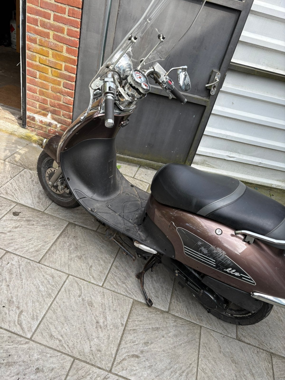 SYM Mio 2016 Project Scooter 100cc Cilinderkit Lage km-stand, Fietsen en Brommers, Scooters | SYM, Zo goed als nieuw, Mio, Benzine