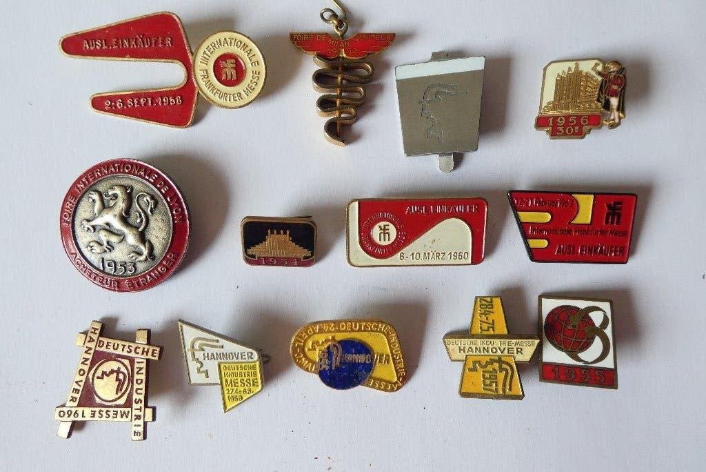 13 speldjes van de Deutsche Messe jaren 50, Ophalen of Verzenden, Gebruikt, Transport, Speldje of Pin