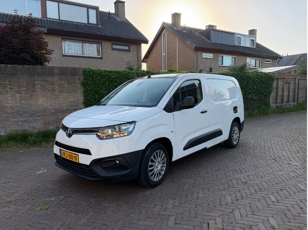 Toyota Proace City Long - carplay - cruise - airco, Auto's, Voorwielaandrijving, 730 kg, 4 cilinders, Wit