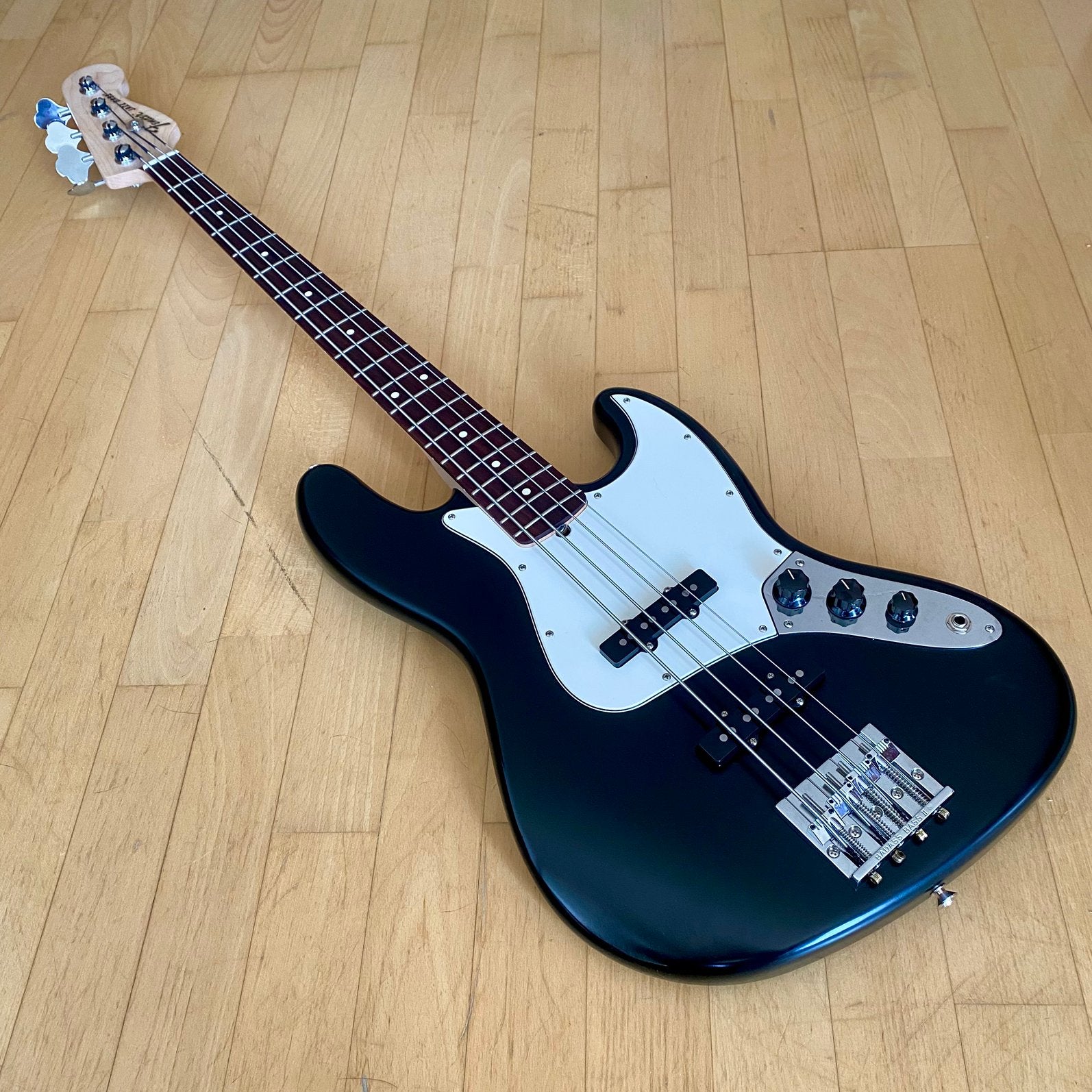 Fender Highway One Jazz Bass USA 2009 – 4.2 kg – mint, Ophalen of Verzenden, Zo goed als nieuw, Elektrisch