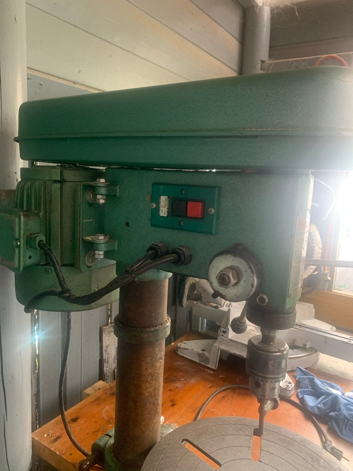 Ferm Kolomboormachine - Heavy Duty Drill Press, Doe-het-zelf en Verbouw, Gereedschap | Boormachines, Ophalen, Gebruikt, 400 tot 600 watt