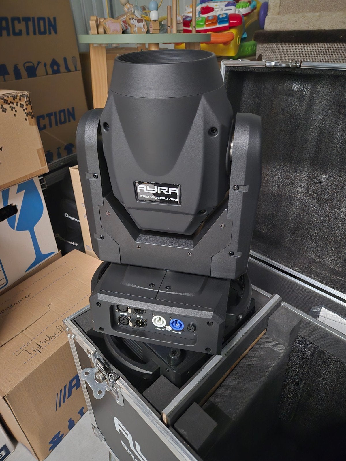 Ayra ERO 150BSW MKII Moving Heads met Flightcase, Ophalen, Zo goed als nieuw
