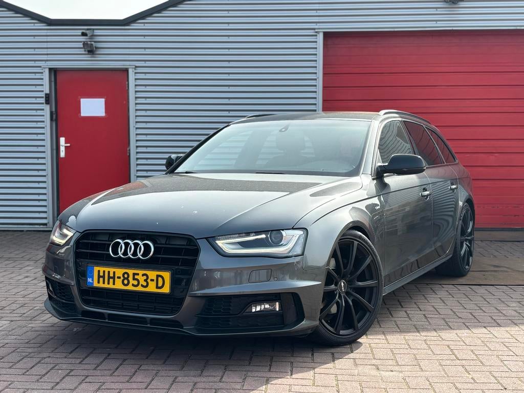 Audi A4 Avant 1.8 TFSI S-Edition/Autom./ LED/19”LMV/ NL-AUTO, Auto's, Euro 5, Zwart, 4 cilinders, 1505 kg