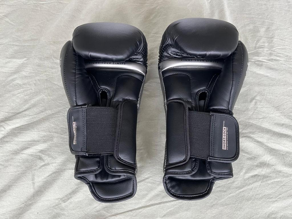 Bokshandschoenen, Ophalen, Zo goed als nieuw, Bokshandschoenen