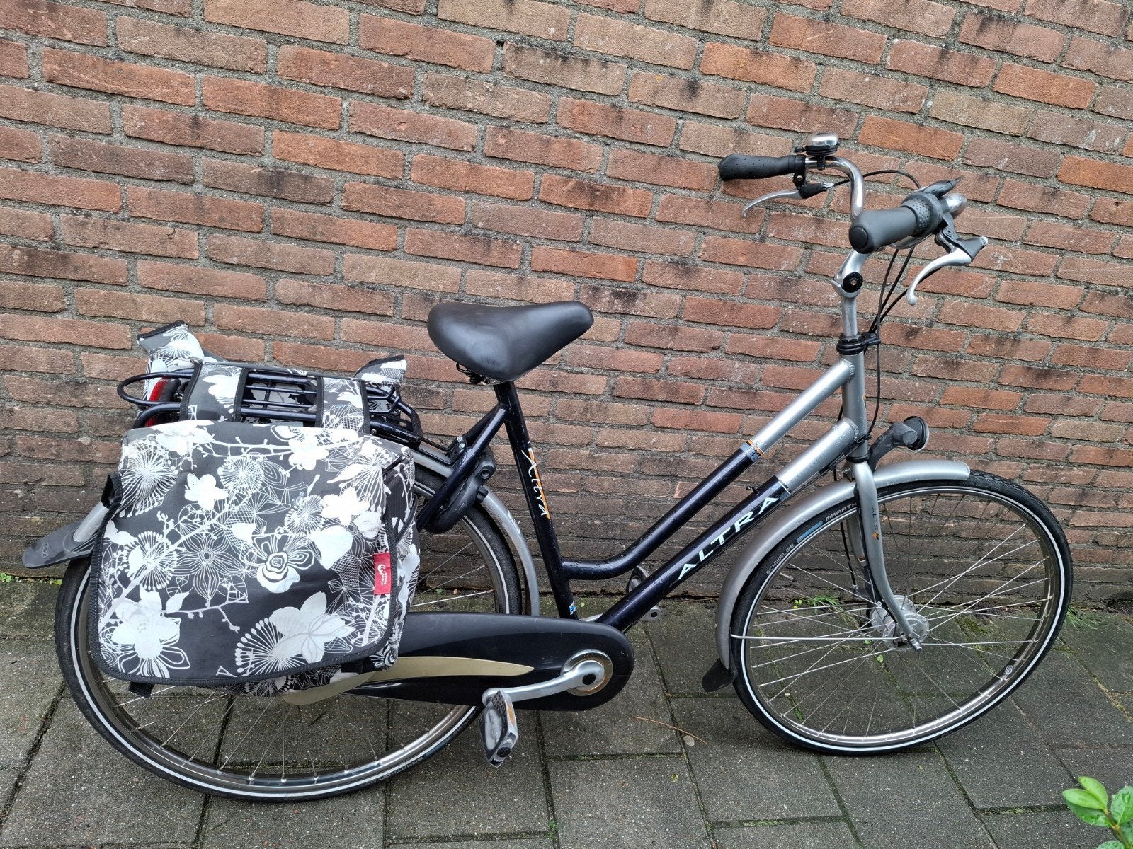 zeer nette en stevige altra 28 inch framehoogte 57, Fietsen en Brommers, 55 tot 59 cm, Ophalen