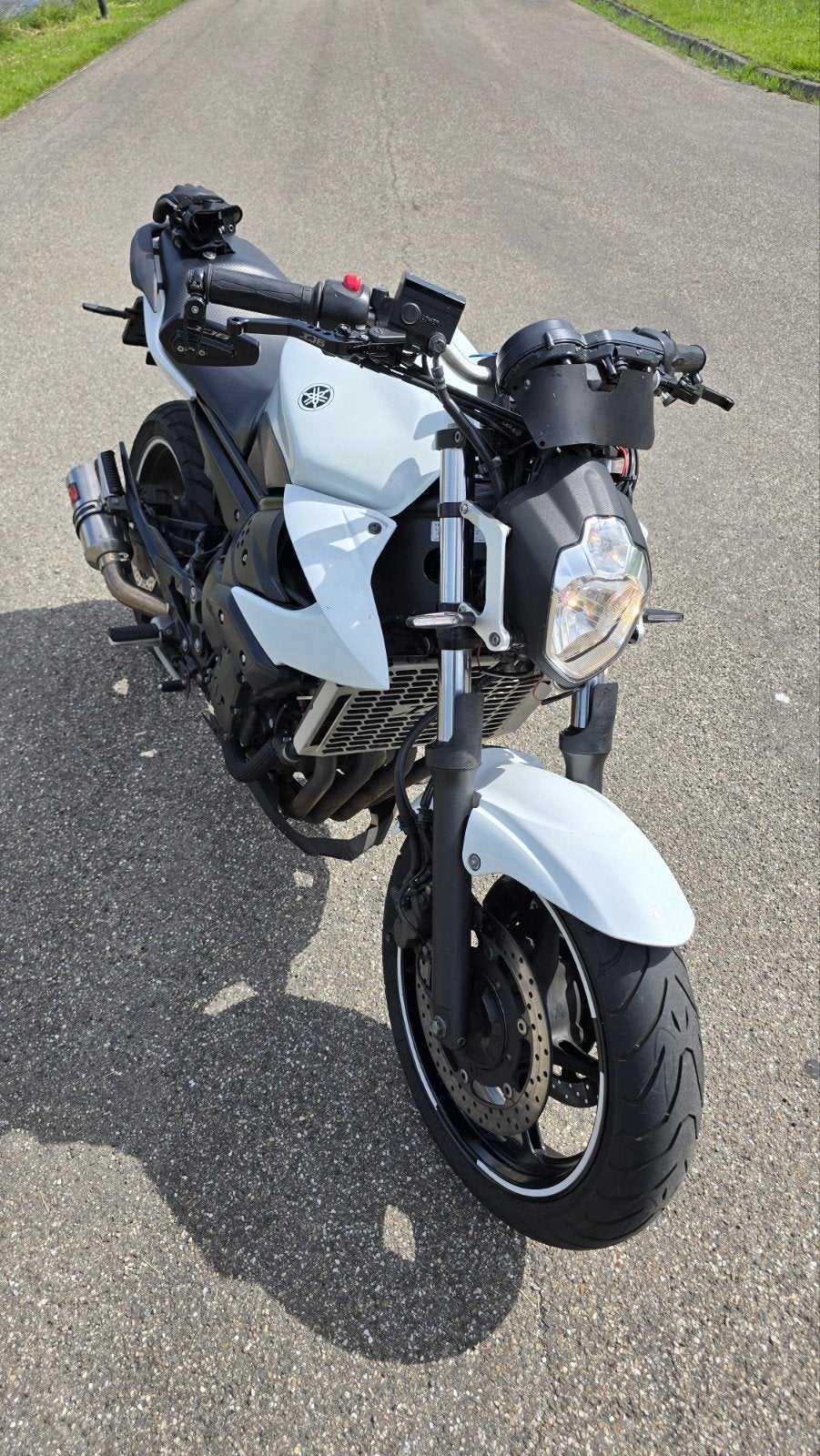 Yamaha XJ6 A2 2011, 4 cilinders, Particulier, Minimaal motorrijbewijs A2, Handgeschakeld
