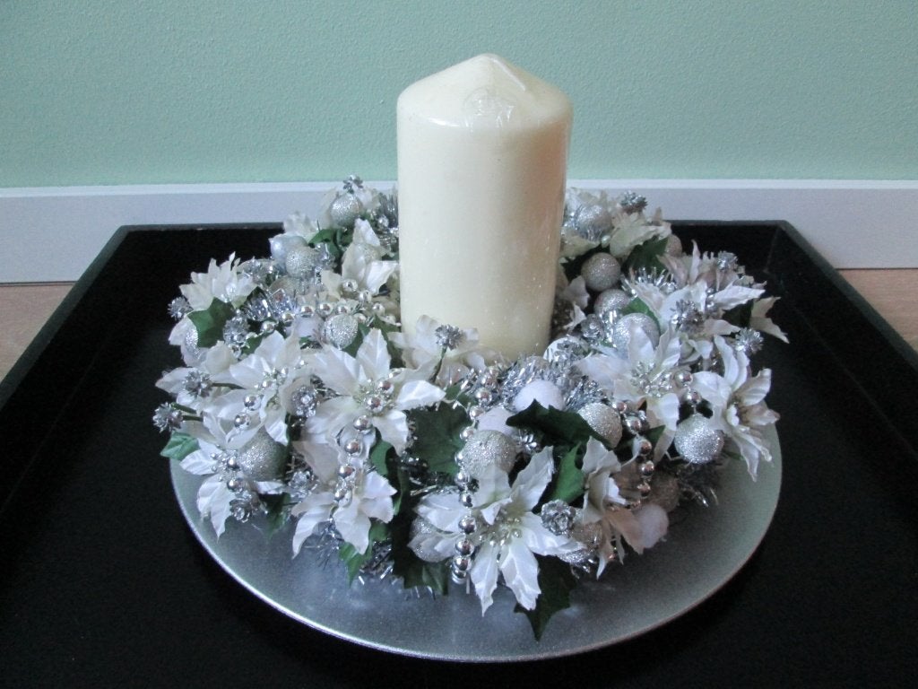 Witte Kerst Krans Kerststerren Parelketting met Kaars & Bord, Ophalen of Verzenden, Nieuw