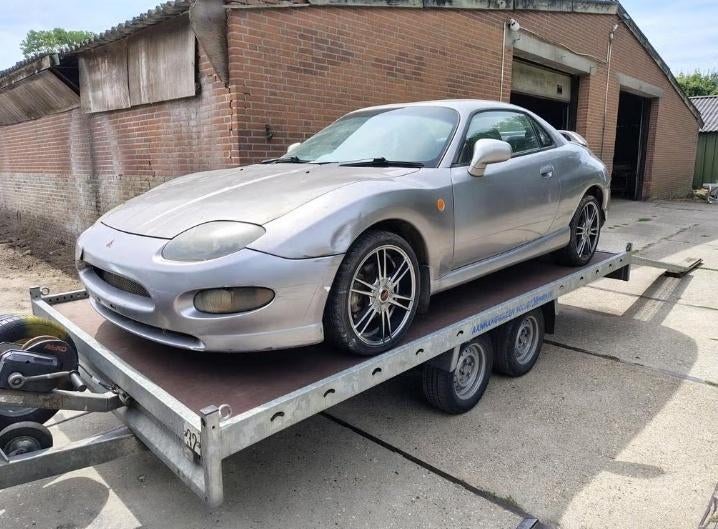 Mitsubishi FTO in onderdelen 1995, Ophalen, Mitsubishi