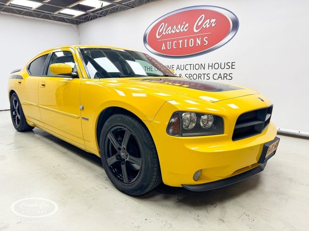 Dodge CHARGER RT - ONLINE AUCTION, Auto's, Automaat, 450 kg, Gebruikt, Charger